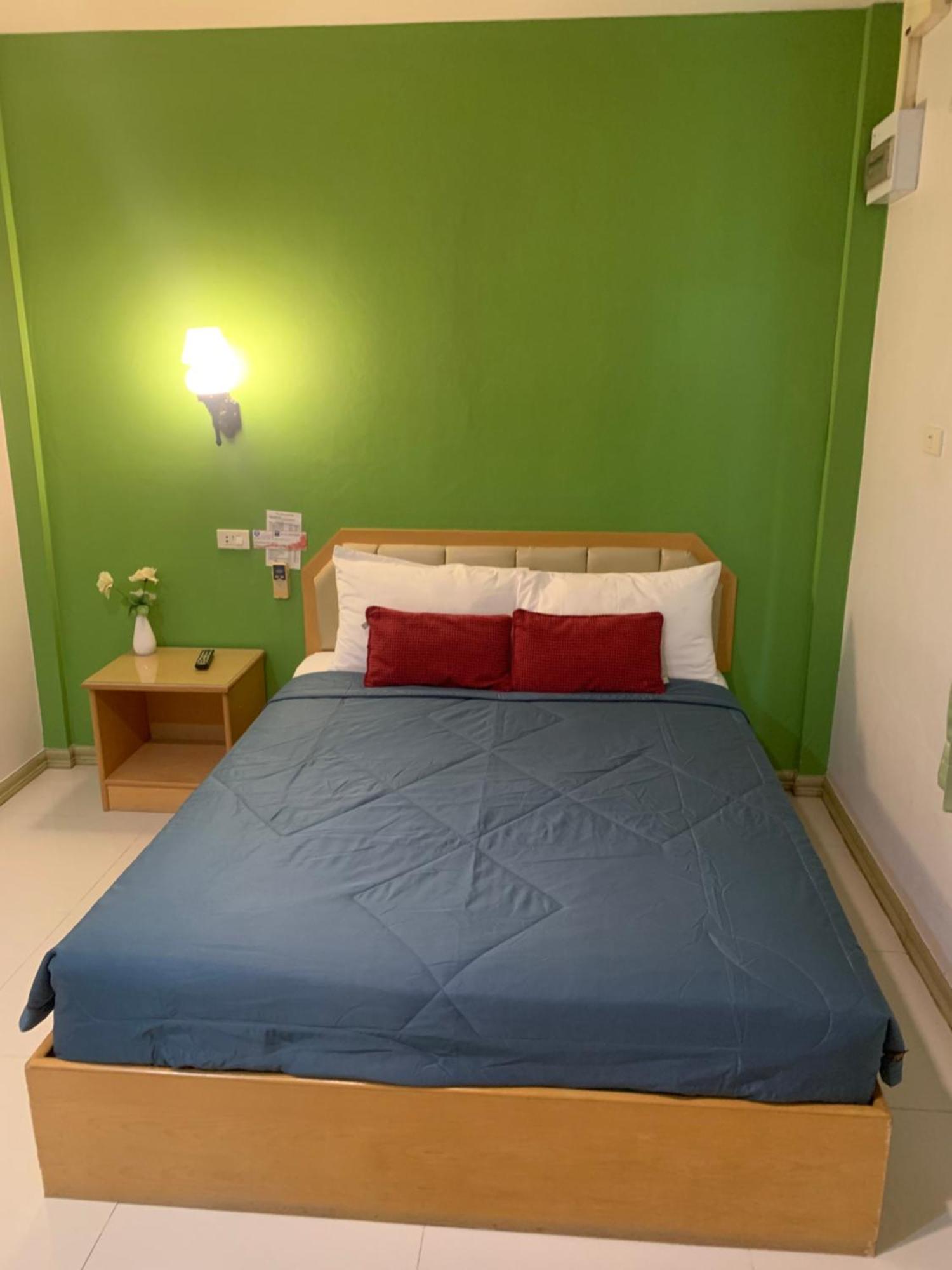 The Orchid House Hotel Nong Kung Yai Ngoại thất bức ảnh